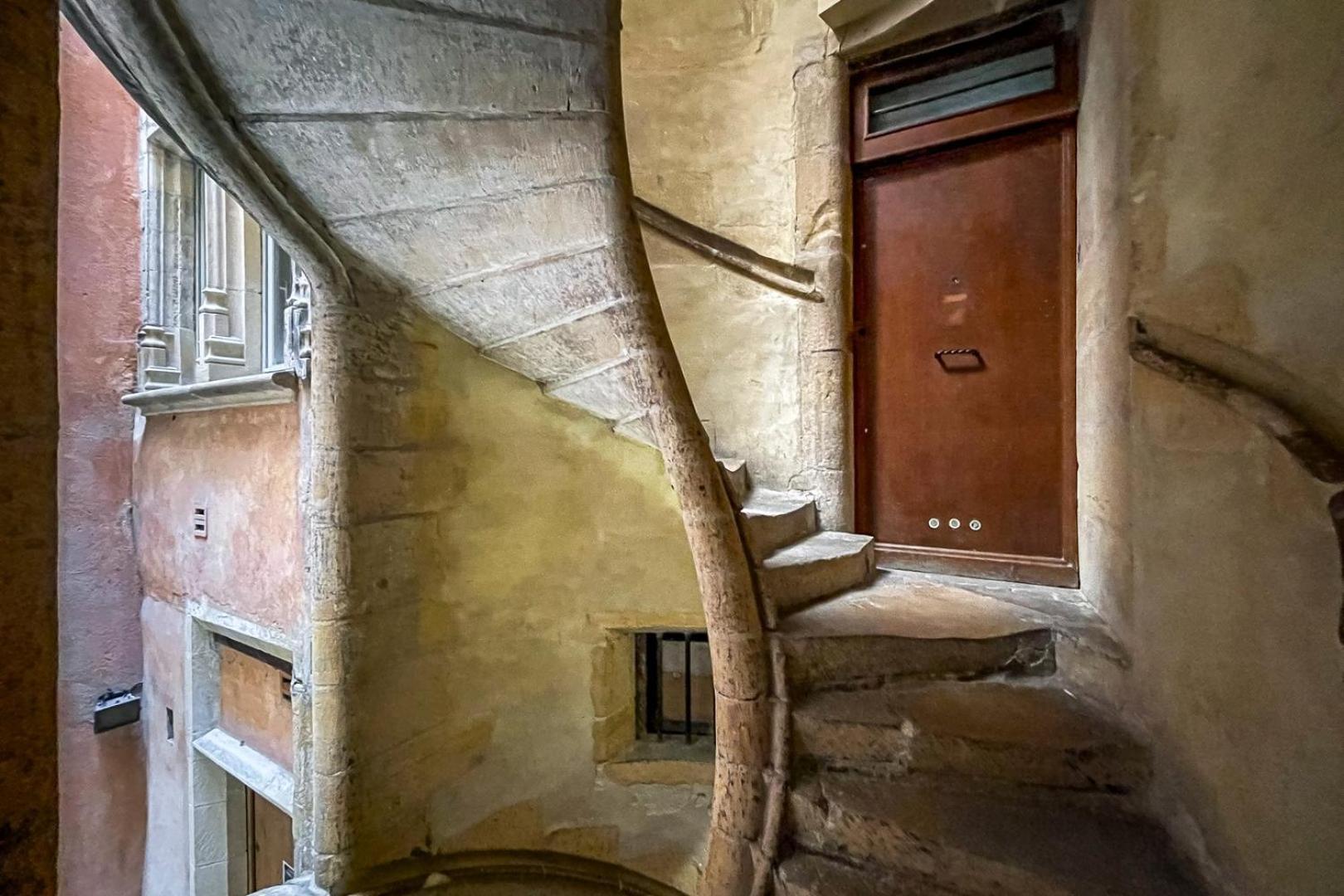 L'Historique Ail Apartment ลียง ภายนอก รูปภาพ